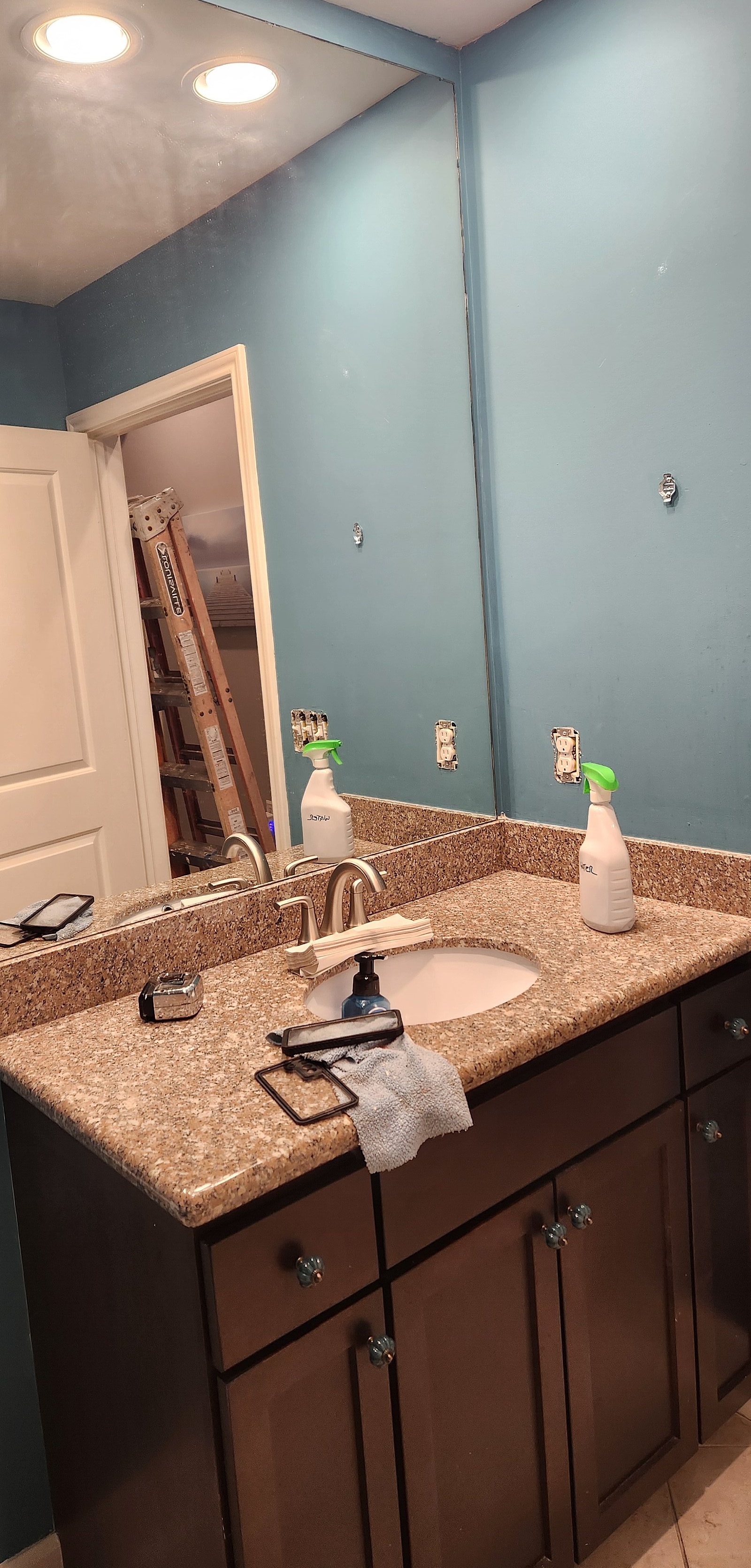 Bathroom remodel before